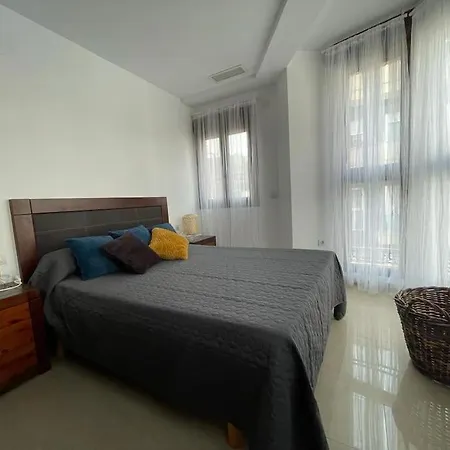 Piso Centro Junto Basilica 아파트